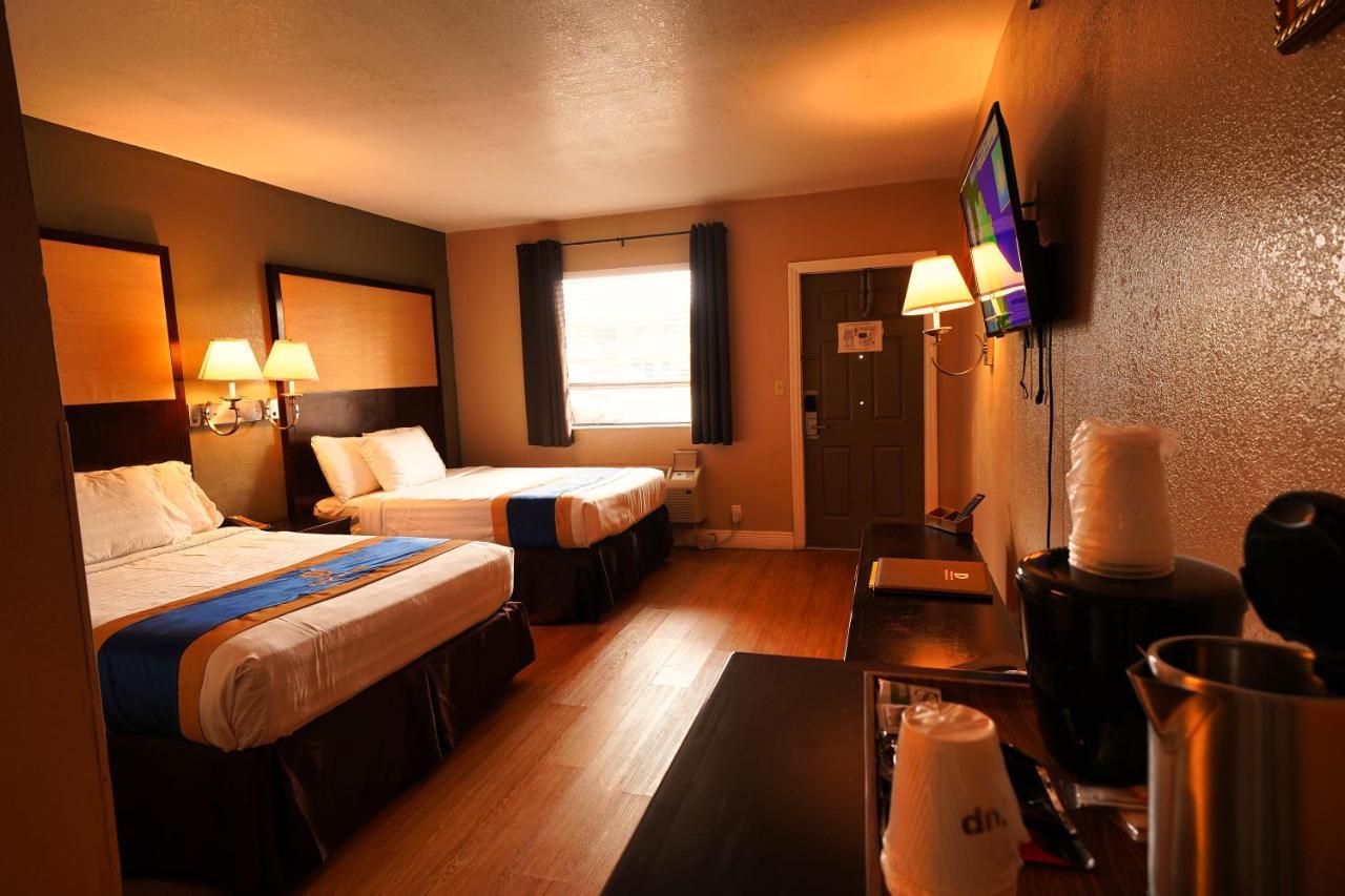 Sandals Inn Daytona Beach Extérieur photo